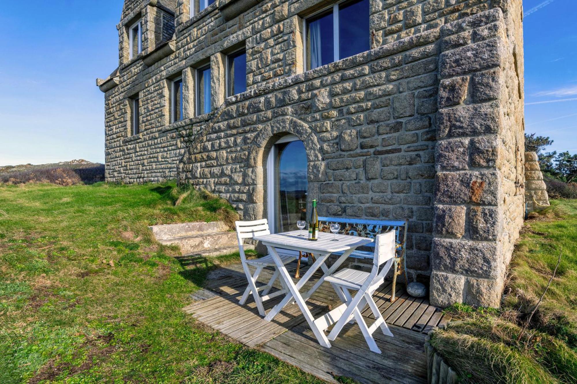 Studio Vue Sur Mer Plomodiern Exterior photo